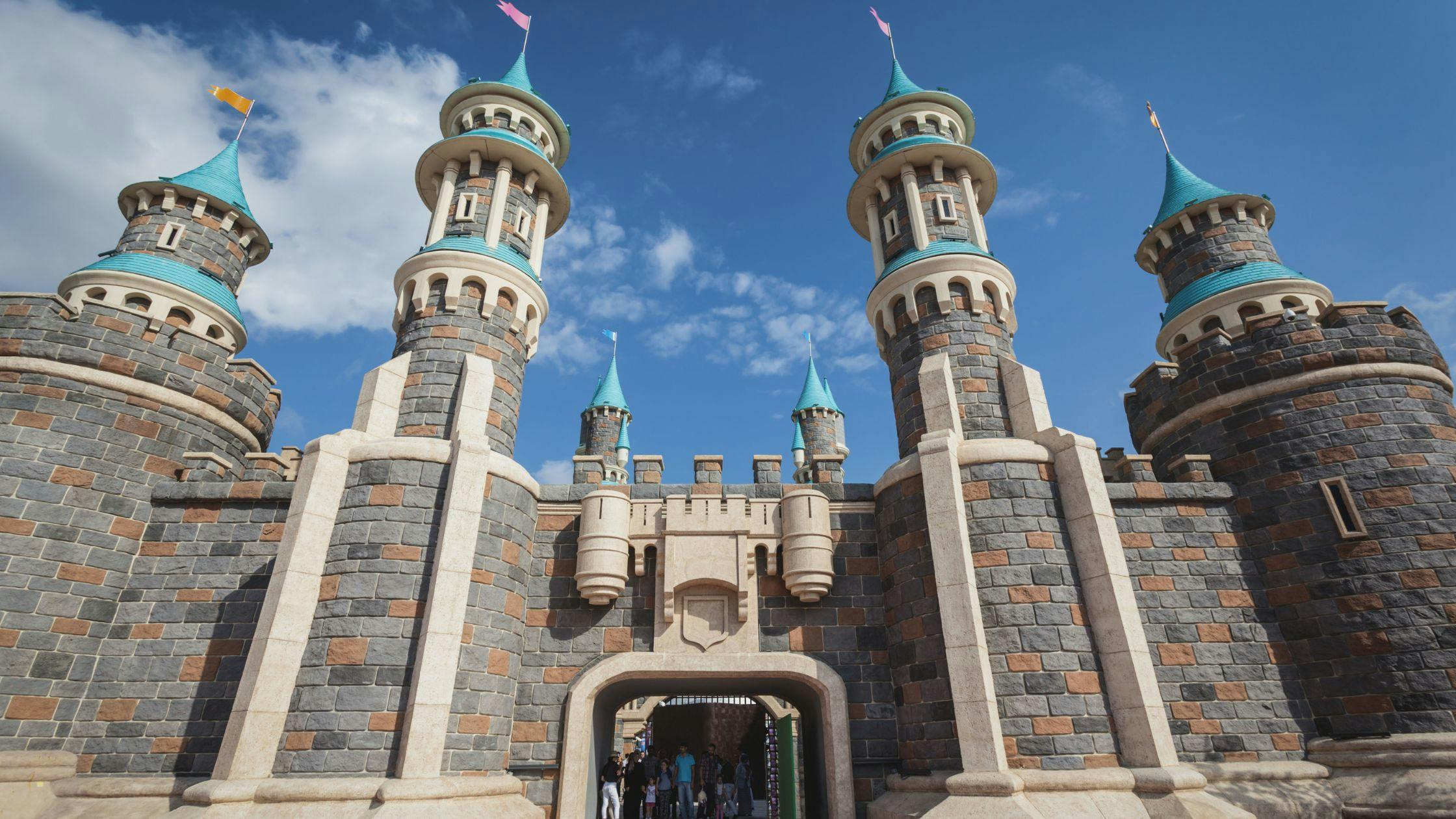 Spend a Magical Day at Hong Kong Disneyland